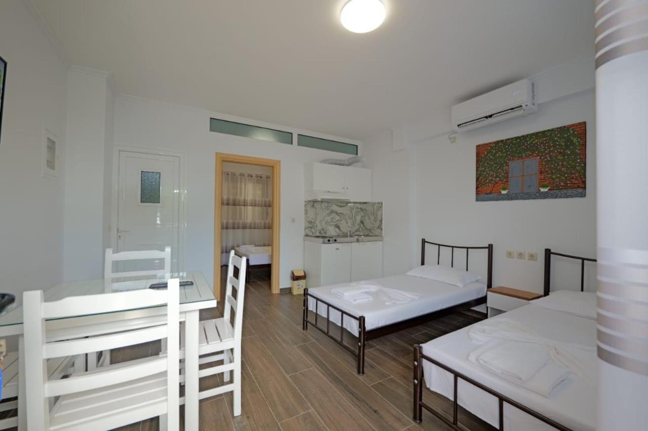 Lukovë Eduard Lagji Apartament מראה חיצוני תמונה