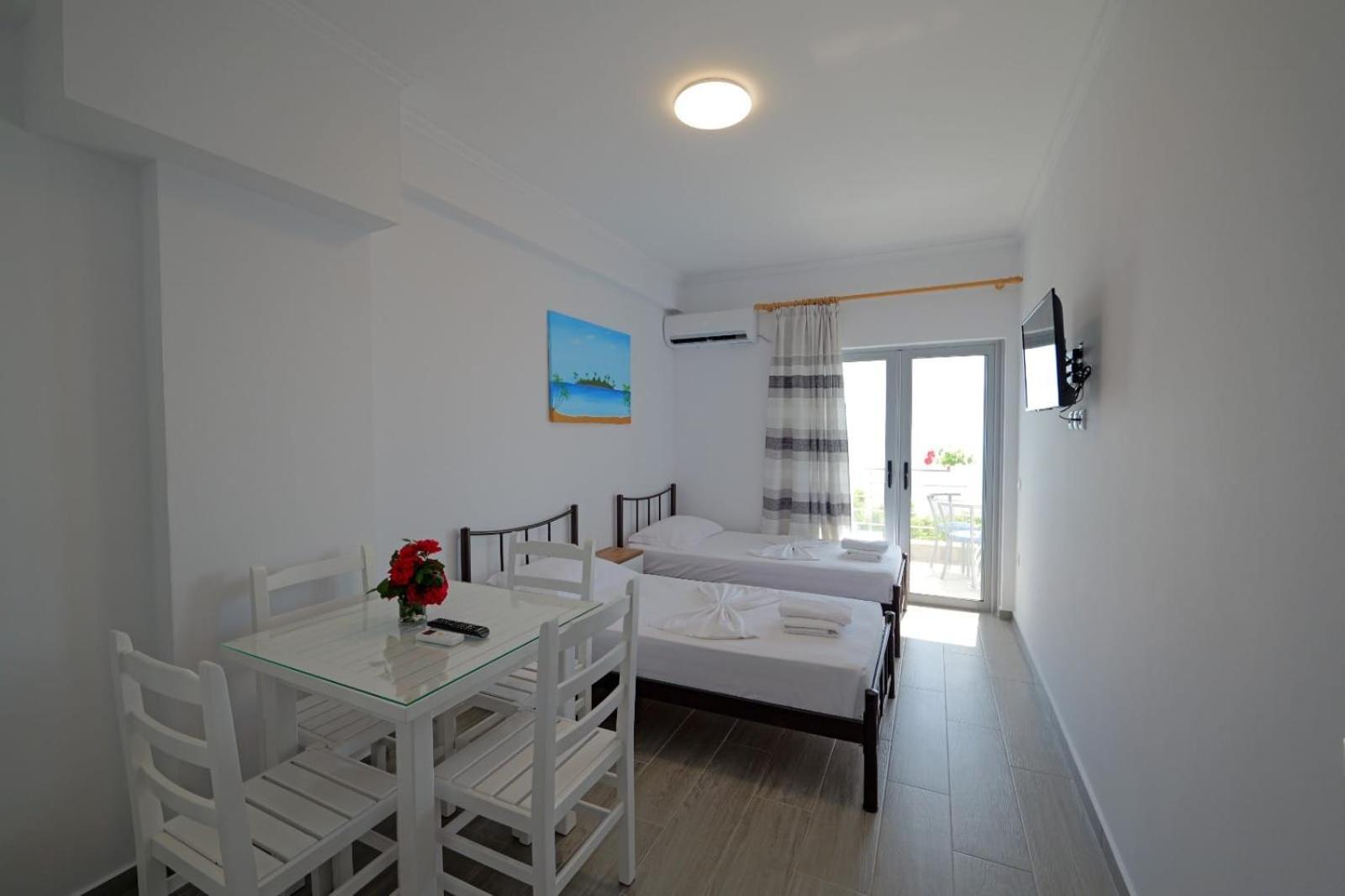 Lukovë Eduard Lagji Apartament מראה חיצוני תמונה