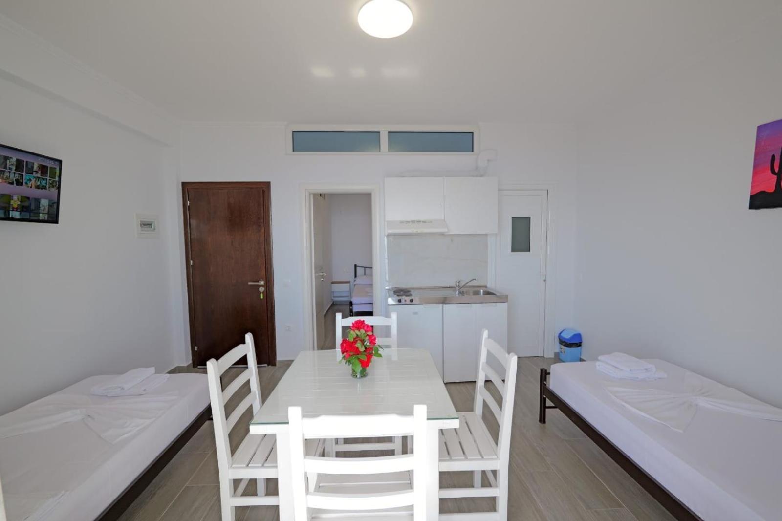 Lukovë Eduard Lagji Apartament מראה חיצוני תמונה