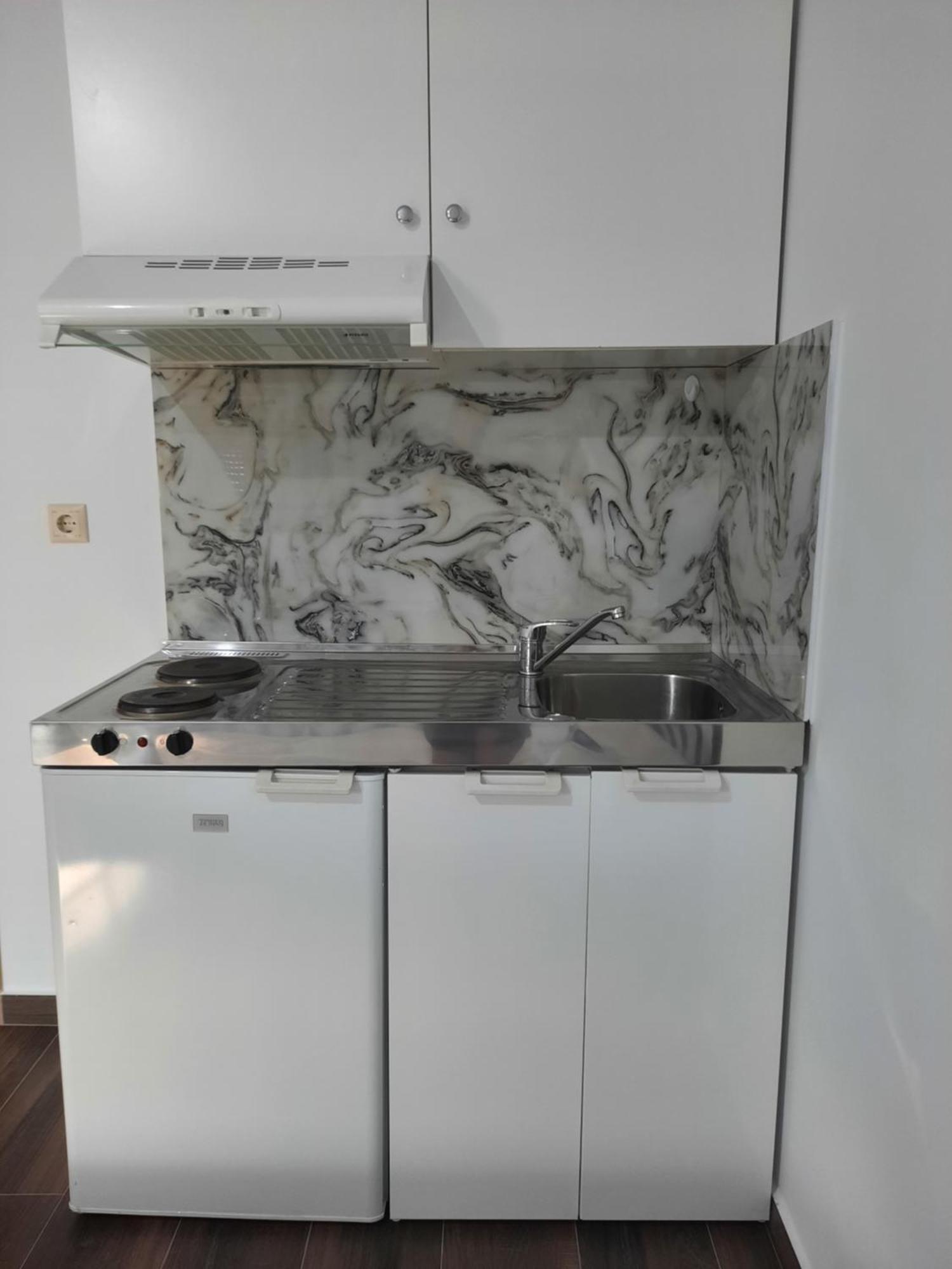 Lukovë Eduard Lagji Apartament מראה חיצוני תמונה