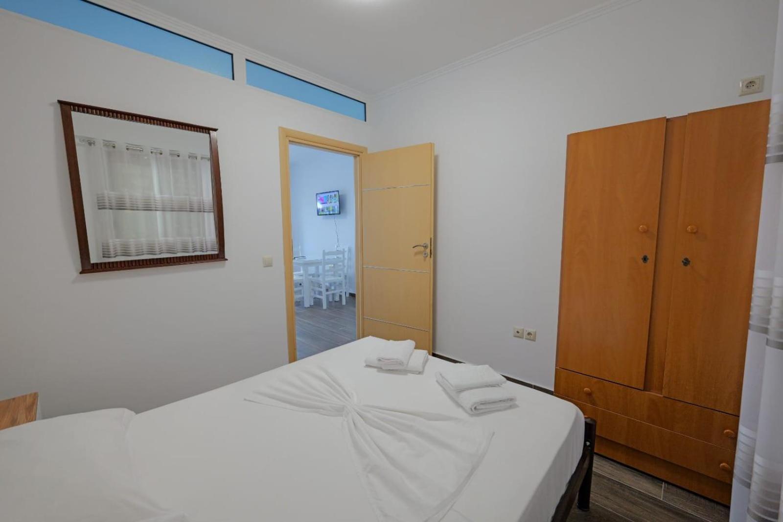 Lukovë Eduard Lagji Apartament חדר תמונה