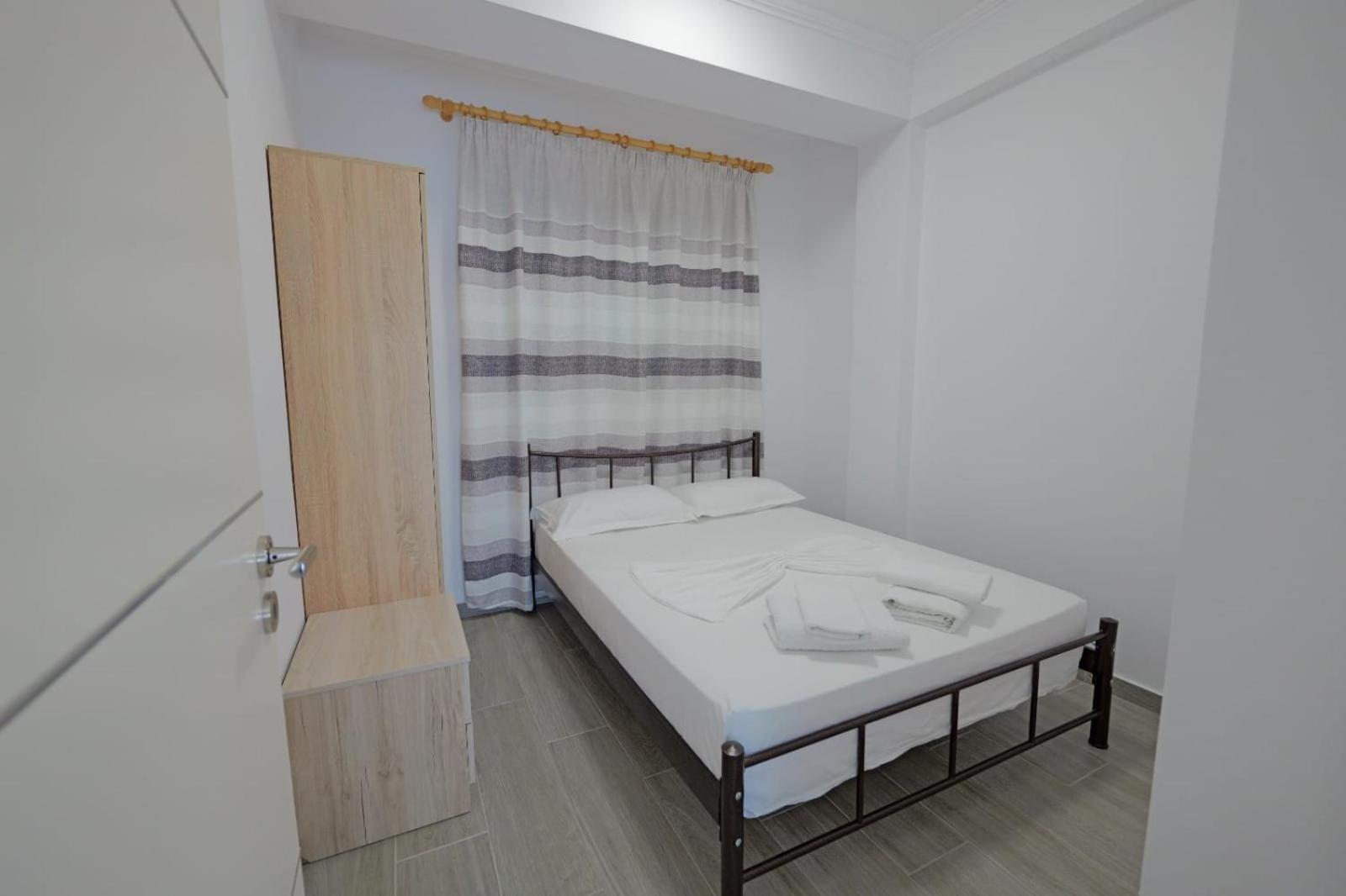 Lukovë Eduard Lagji Apartament חדר תמונה