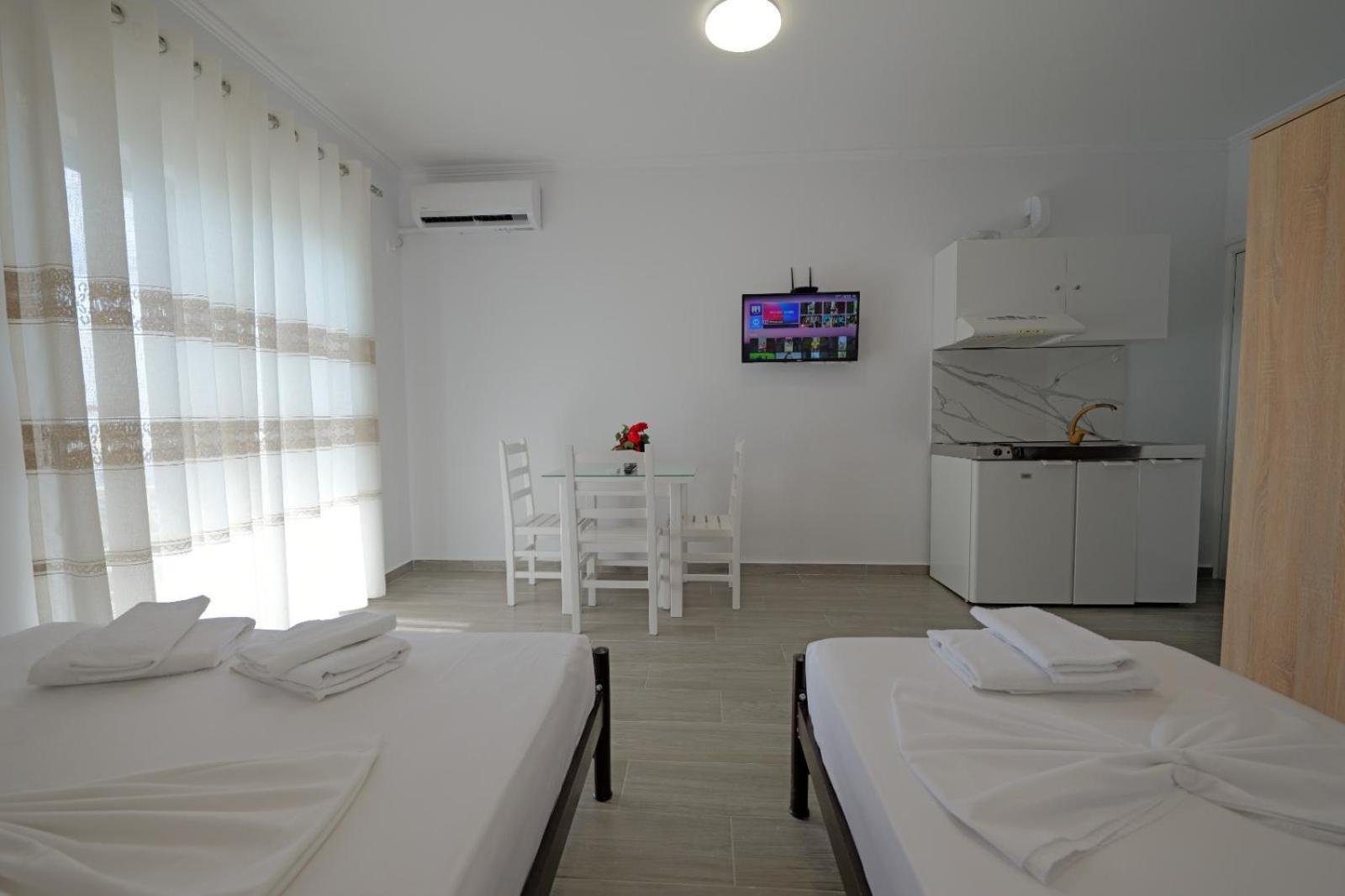 Lukovë Eduard Lagji Apartament חדר תמונה