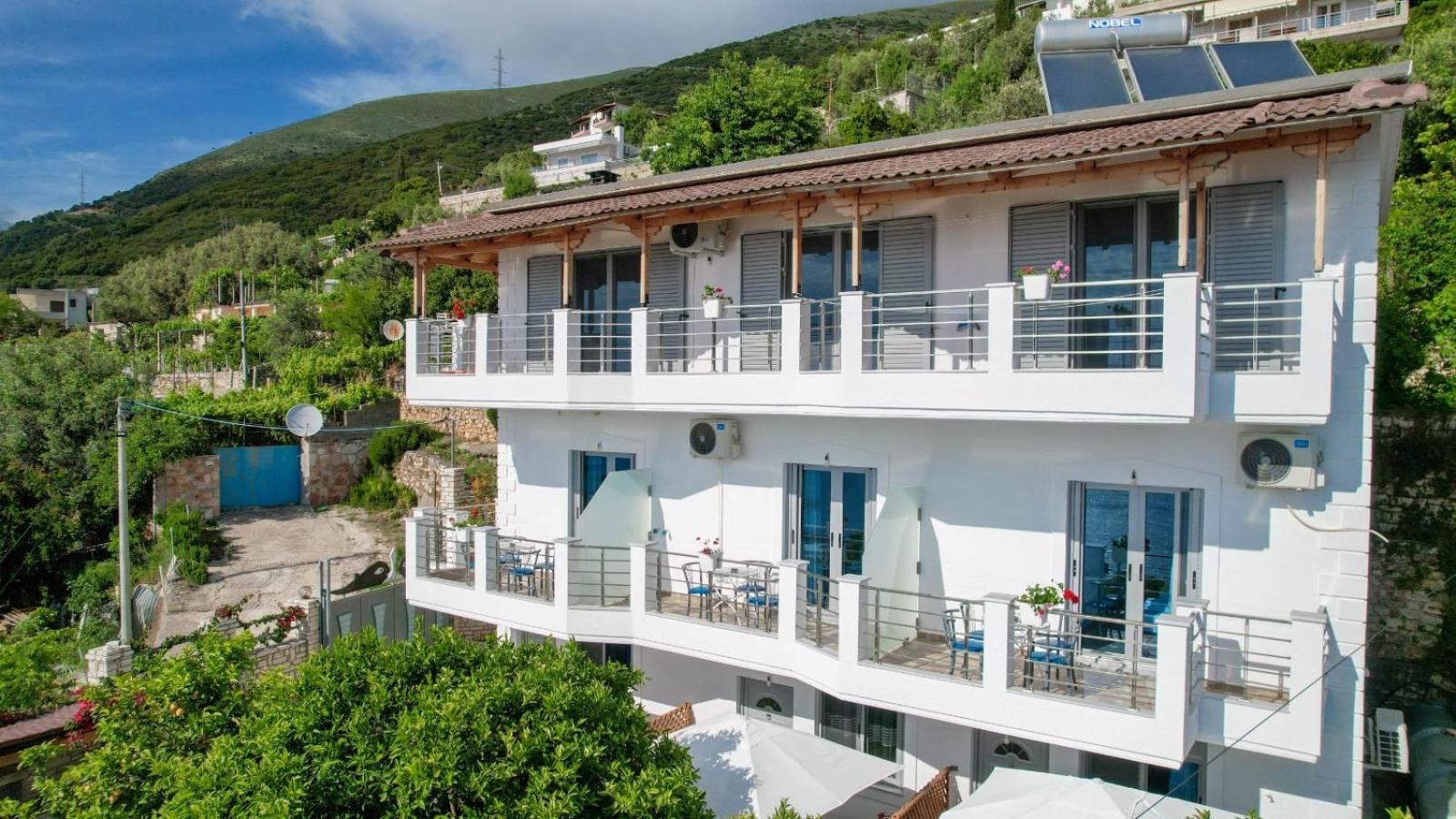 Lukovë Eduard Lagji Apartament חדר תמונה
