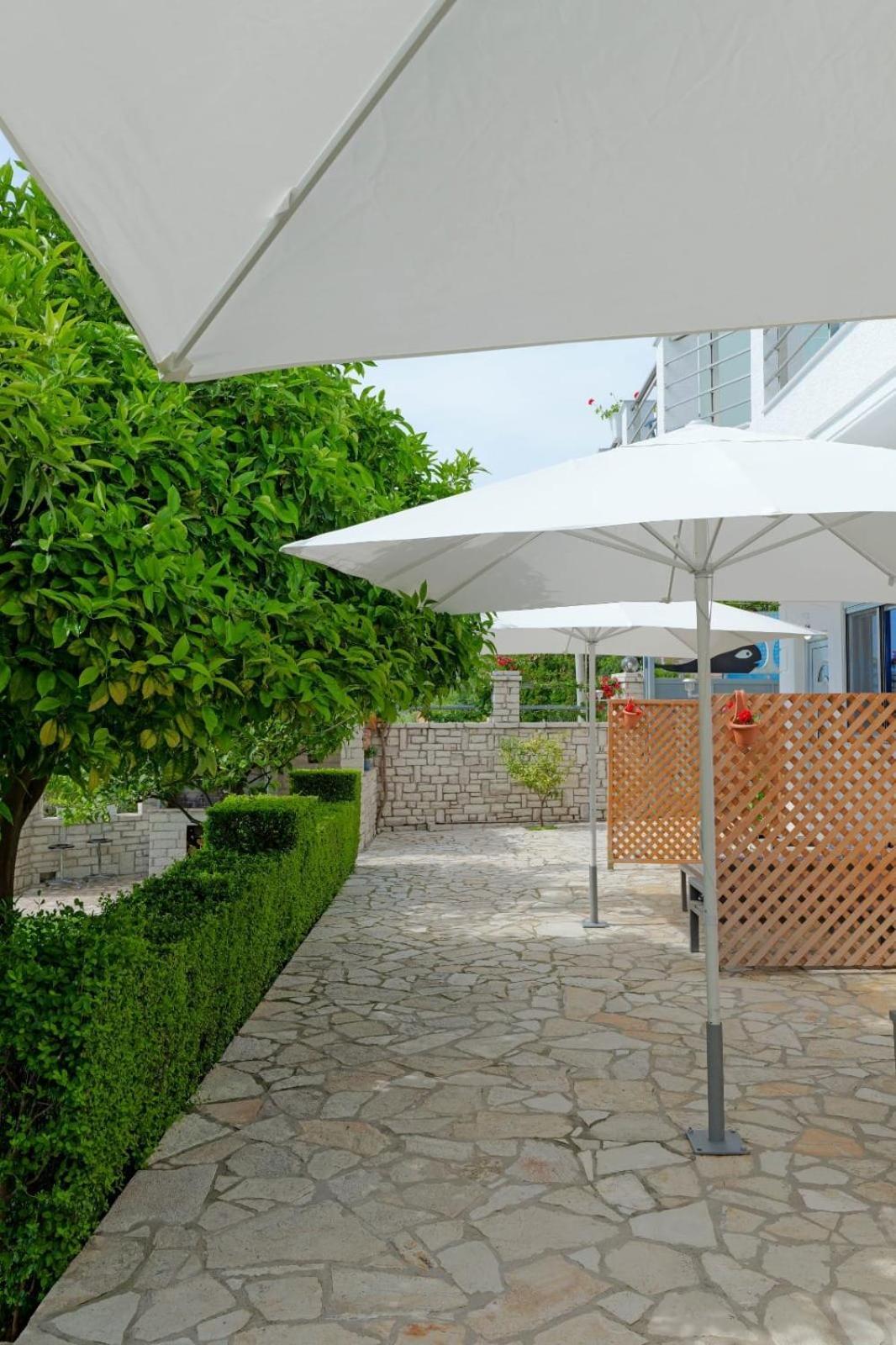 Lukovë Eduard Lagji Apartament חדר תמונה
