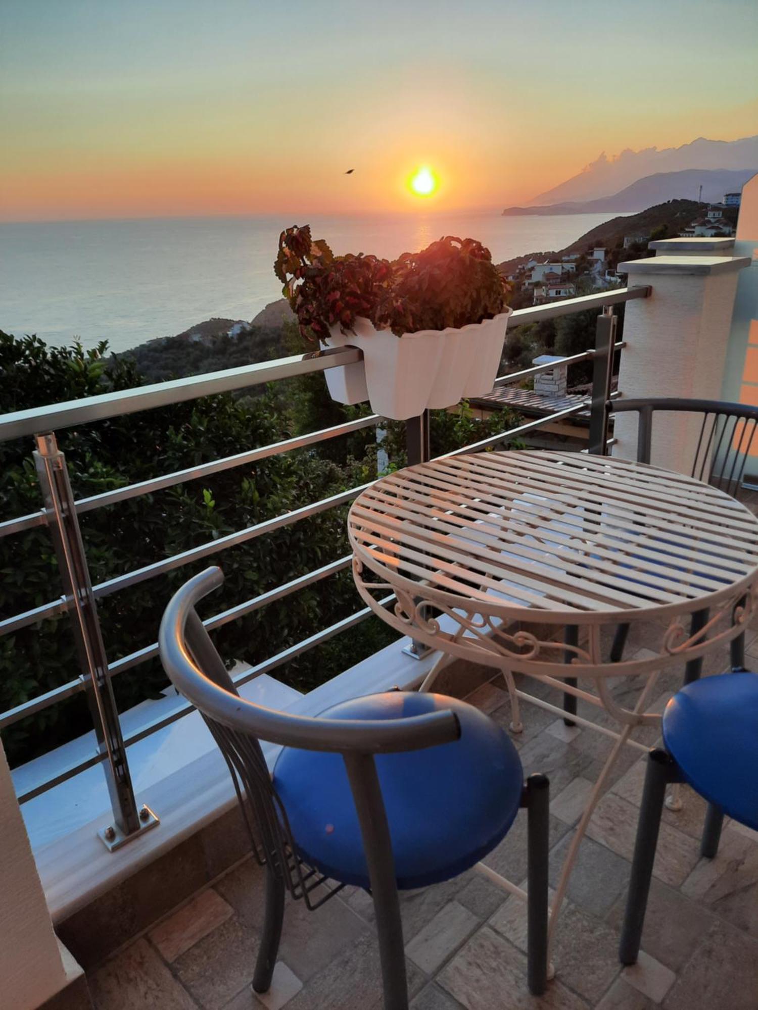 Lukovë Eduard Lagji Apartament חדר תמונה
