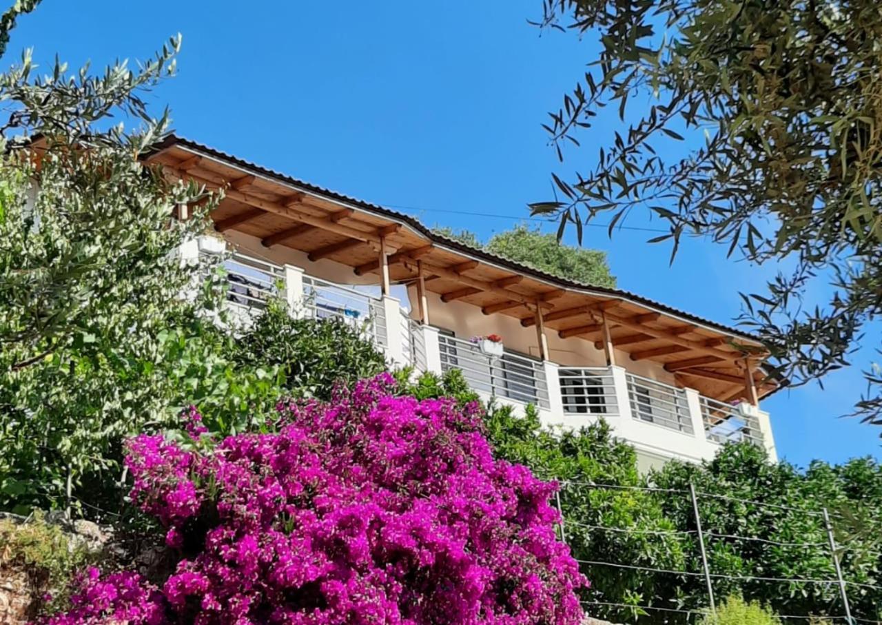 Lukovë Eduard Lagji Apartament חדר תמונה